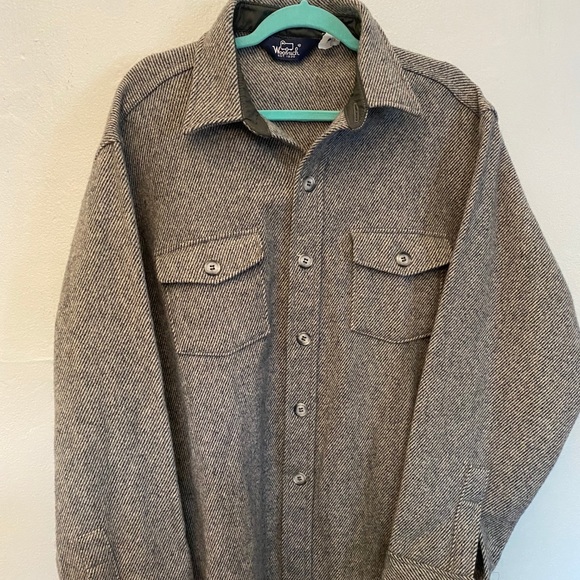Men’s Woolrich wool shirt jacket button down XL